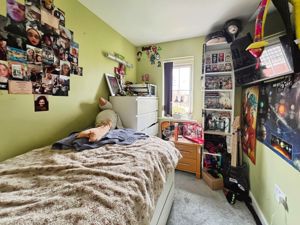 Bedroom- click for photo gallery